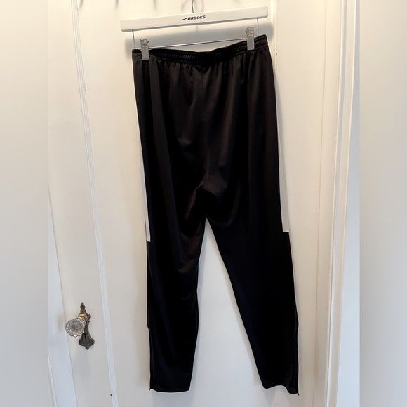 Nike Dri fit joggers Sz M - Picture 2 of 2